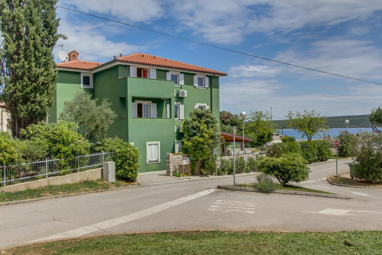 Apartments And Rooms By The Sea Nerezine, Losinj - 11815 エクステリア 写真